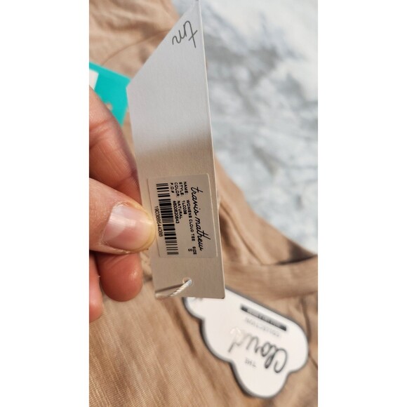 Travis Mathew Women's Size Small Tan Brown Pima Cotton Blend Cloud Tee Golf NWT - Picture 8 of 10